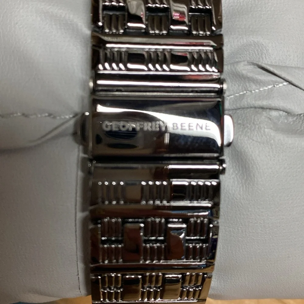 Geoffrey Beene Mens Diamond Blue Black Dress Watch 43mm SS Bracelet NWT - Picture 3 of 8